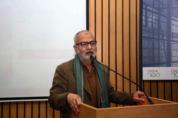 J&K State Education Minister Mr. Naeem Akhtar launches the crowdfunding campaign for the Himalayan Institute of Alternatives, Ladakh,  at a special function in New Delhi on 25th of November.  The minister promised all possible help from the state government.